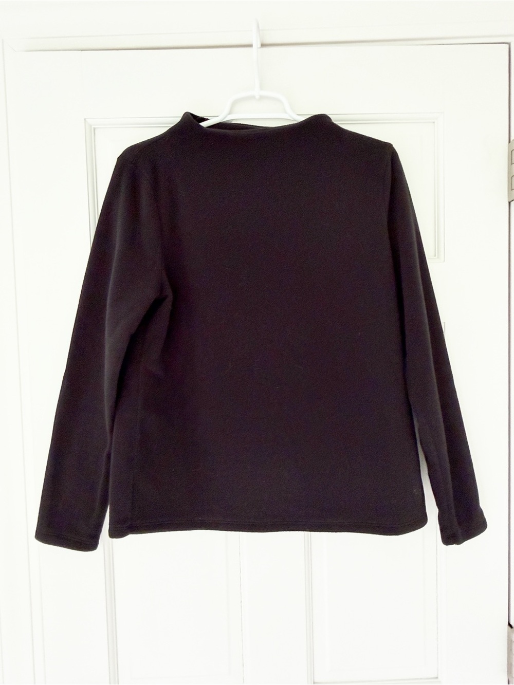 TALBOTS mock neck fleece pullover size M black top